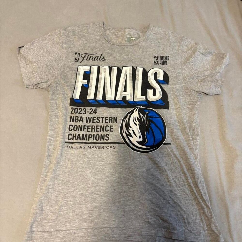 Nba Men's Grey T-shirt